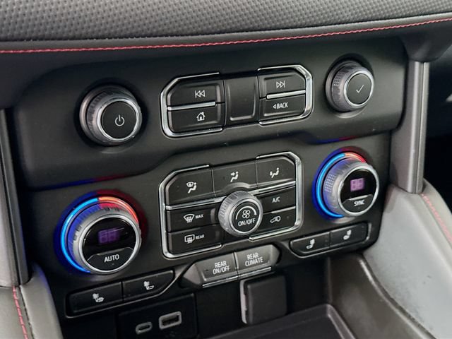 Used 2023 Chevrolet Tahoe RST w/ RST Performance Edition AWD/4WD image 18