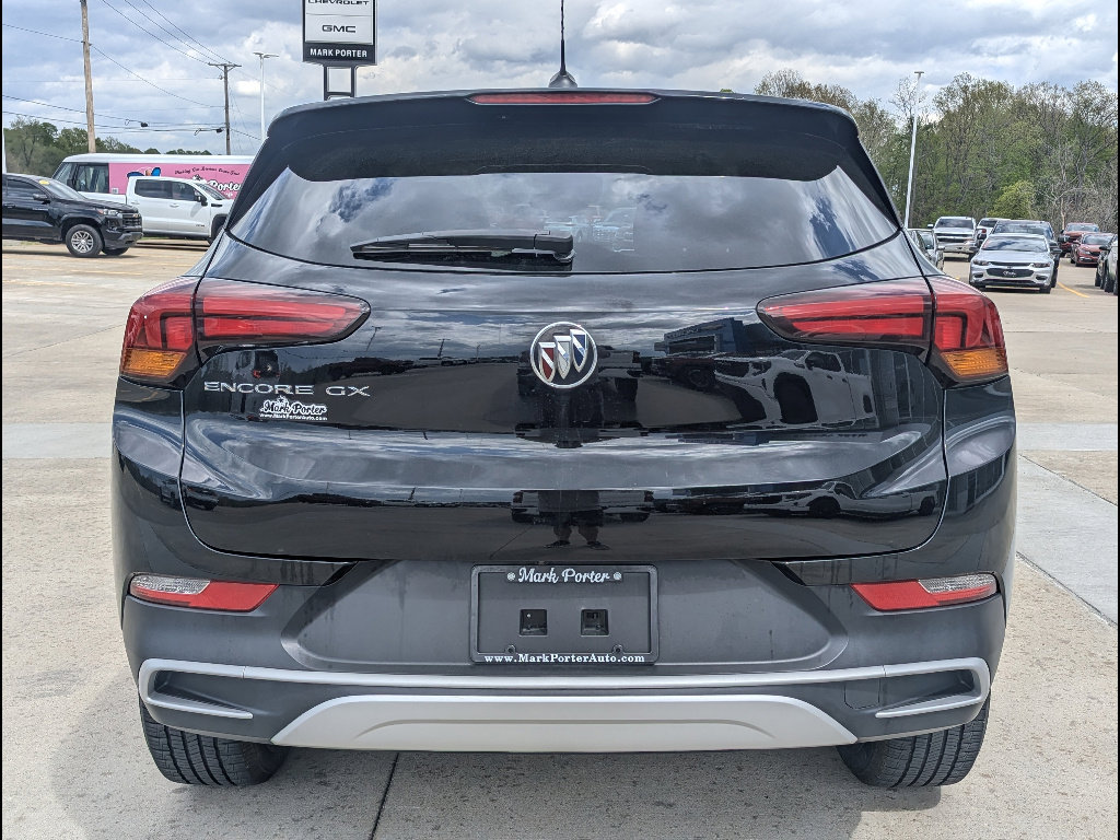Used 2023 Buick Encore GX Preferred w/ Cold Weather Comfort Package FWD image 10