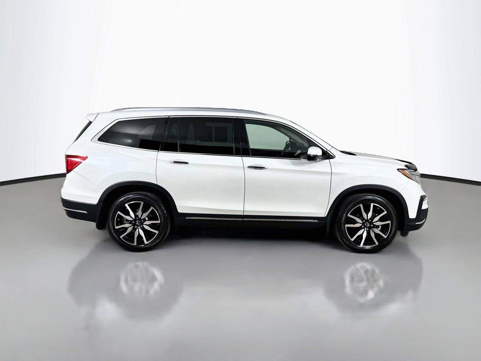 Used 2021 Honda Pilot Touring image 14