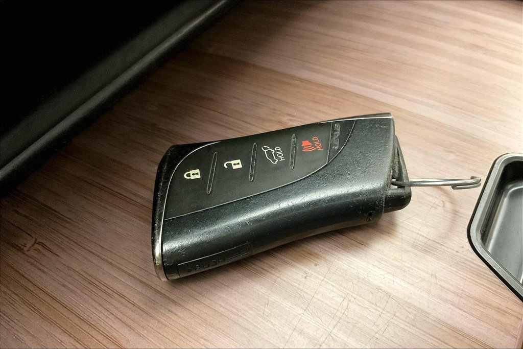 Used 2023 Lexus RX 350 AWD w/ Accessory Package image 12