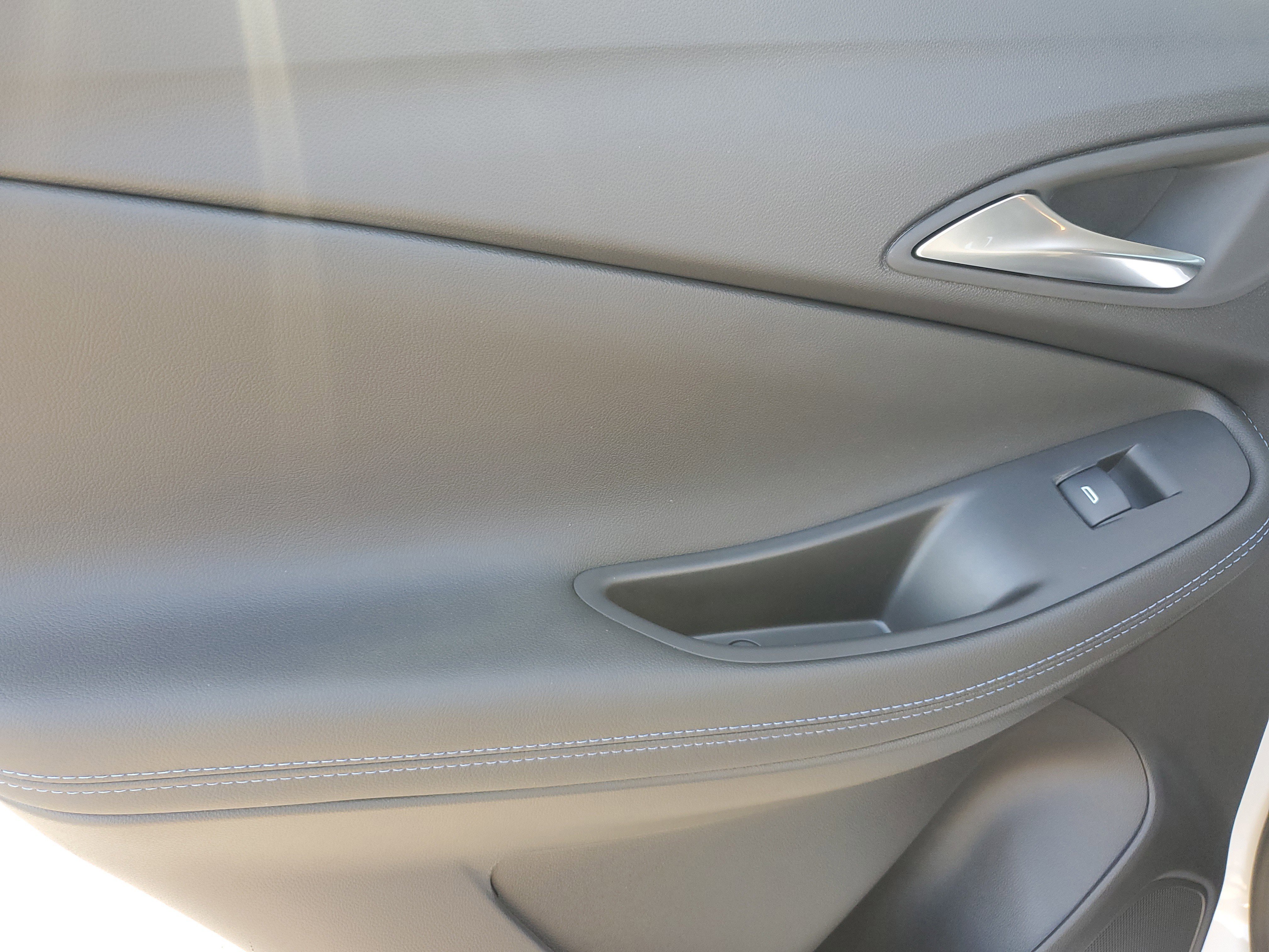 New 2026 Buick Encore GX Sport Touring image 10