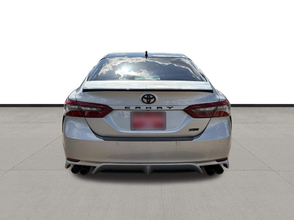Used 2021 Toyota Camry XSE FWD image 4