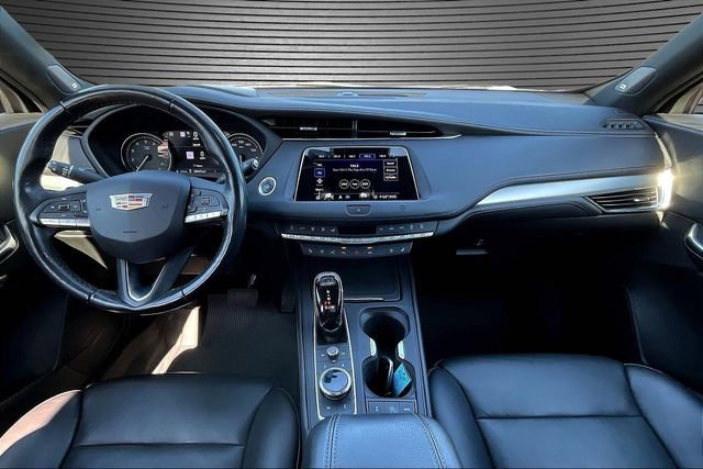 Used 2020 Cadillac XT4 Premium Luxury image 7