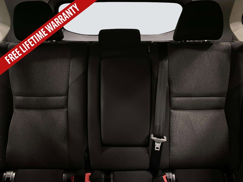 Used 2025 Nissan Rogue SV FWD image 24