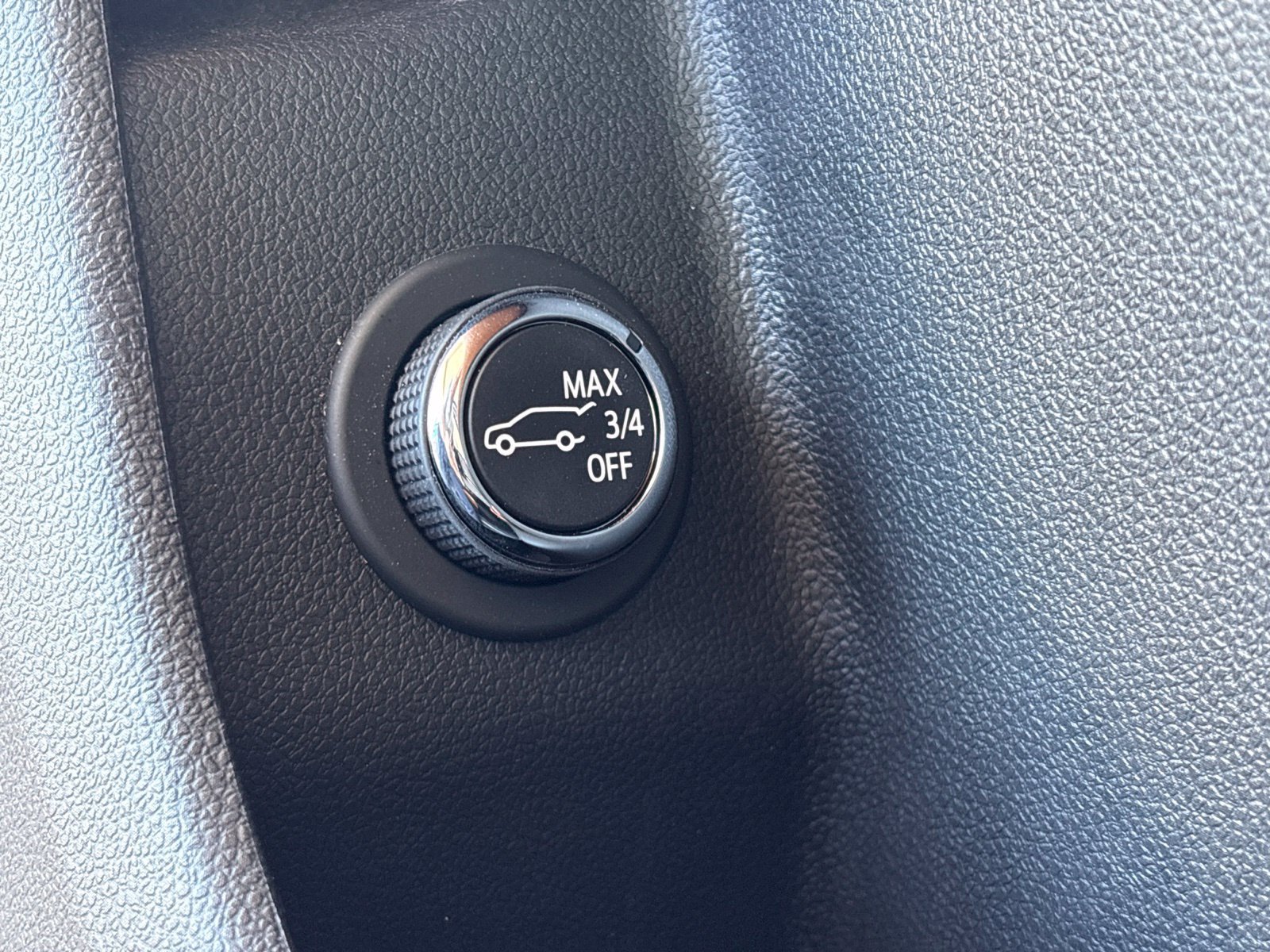 Used 2024 Cadillac XT4 Sport FWD image 14