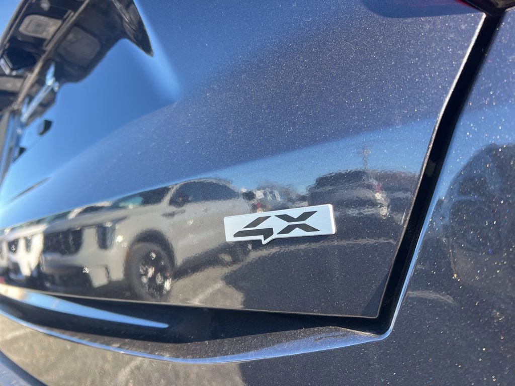 New 2026 Kia Sorento S image 8