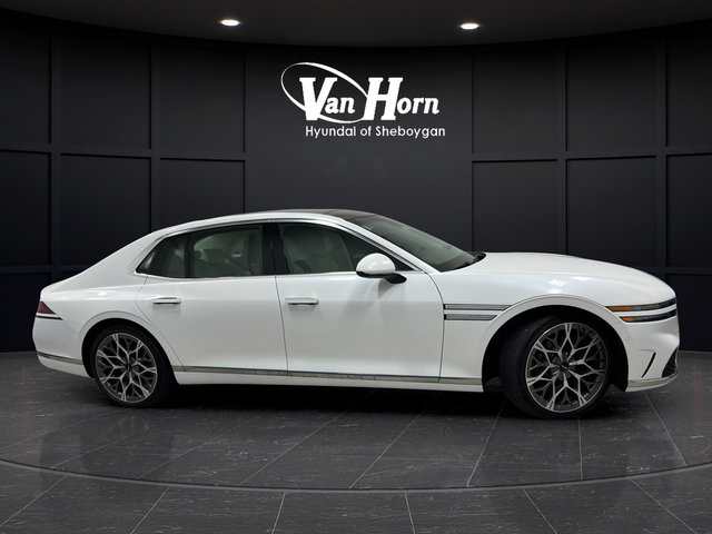 Used 2025 Genesis G90 3.5T AWD/4WD image 8