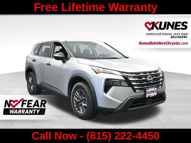 Used 2024 Nissan Rogue S AWD/4WD image 1