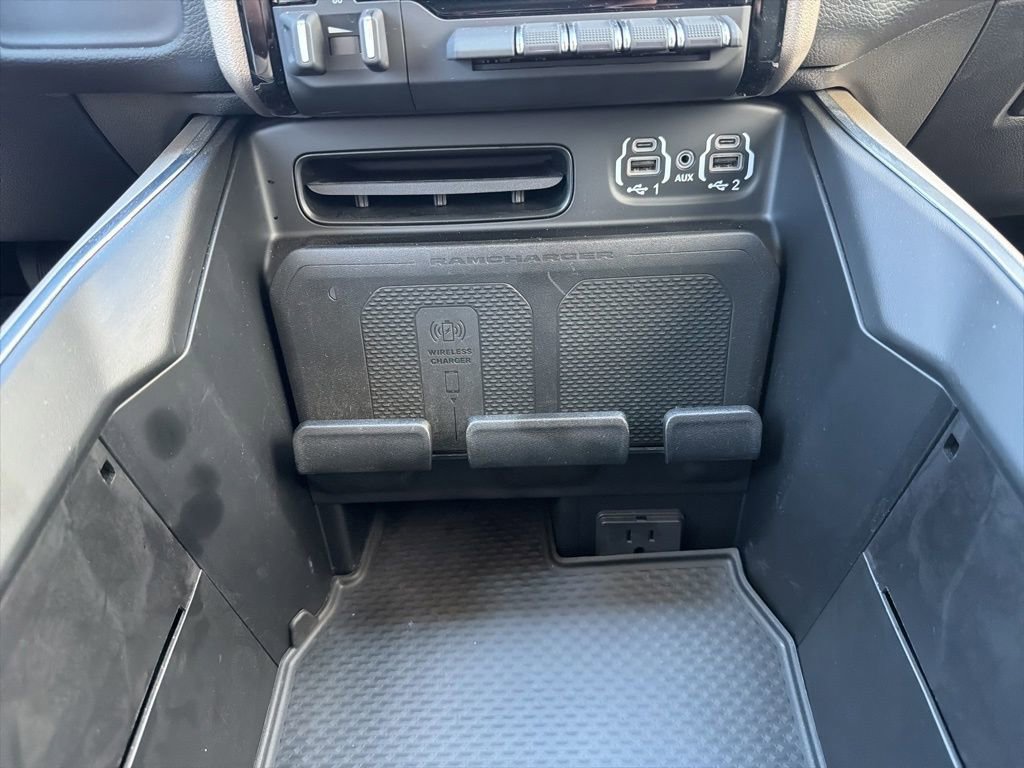 Used 2024 RAM 2500 Laramie image 21