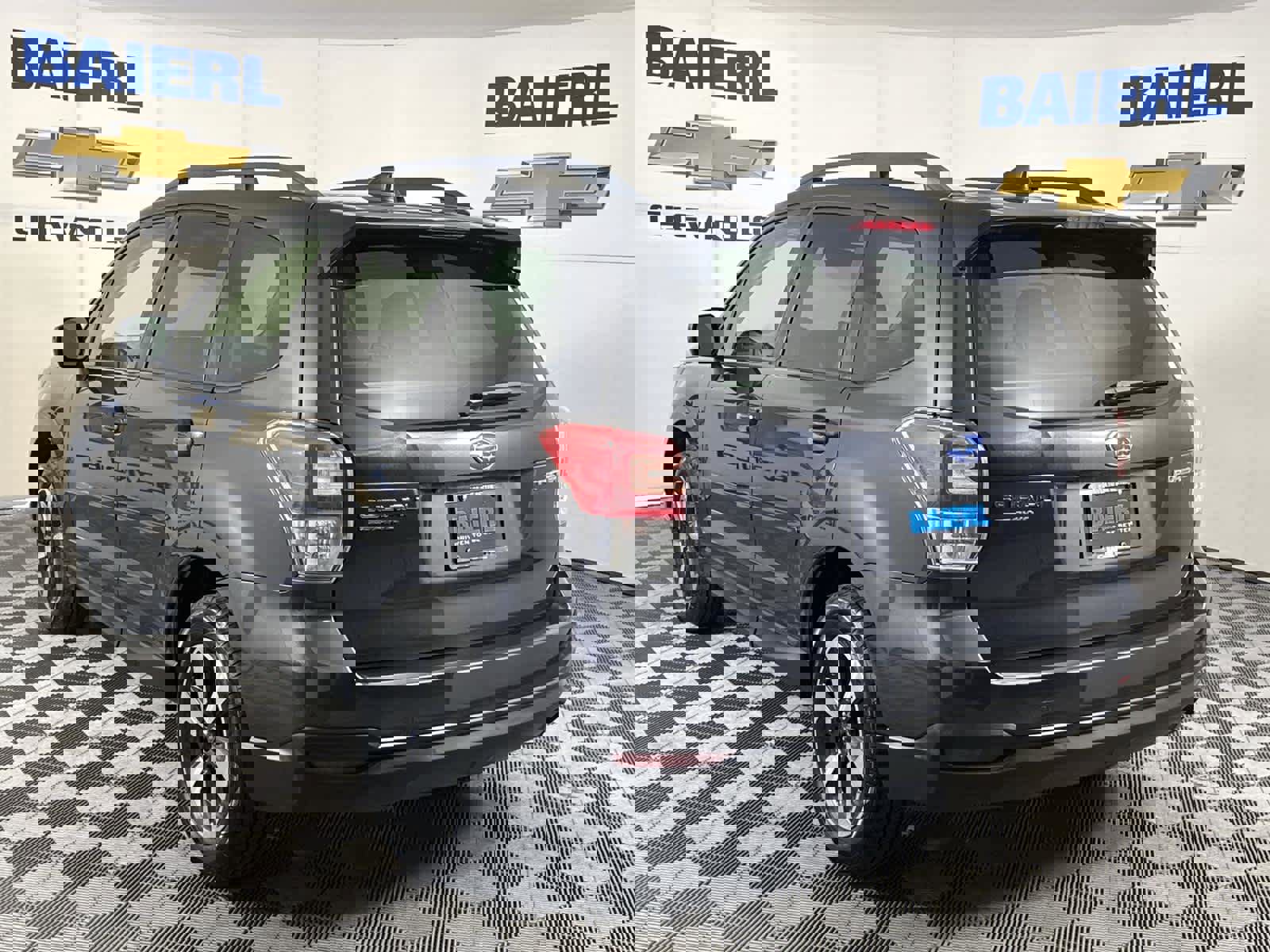 Used 2018 Subaru Forester 2.5i Premium image 3