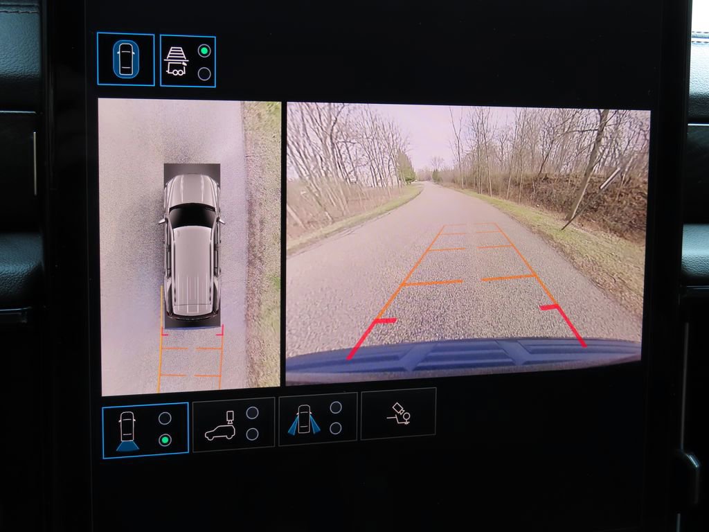 Certified 2025 GMC Yukon AT4 w/ AT4 Premium Package image 6