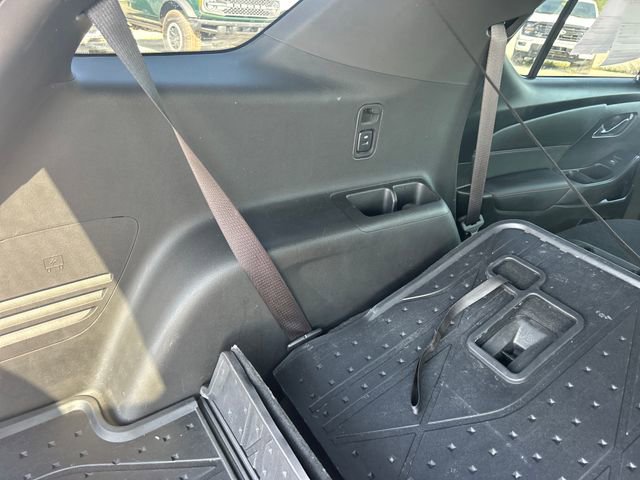 Used 2022 Chevrolet Traverse RS image 46