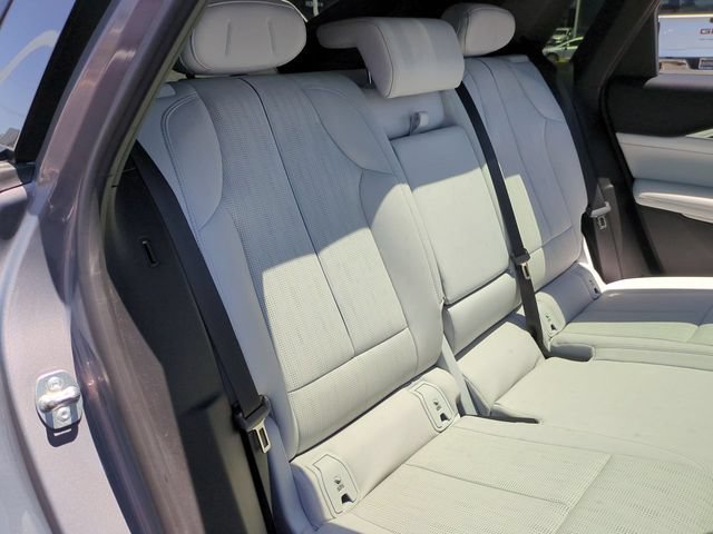 Certified 2024 Cadillac Lyriq Luxury RWD image 27