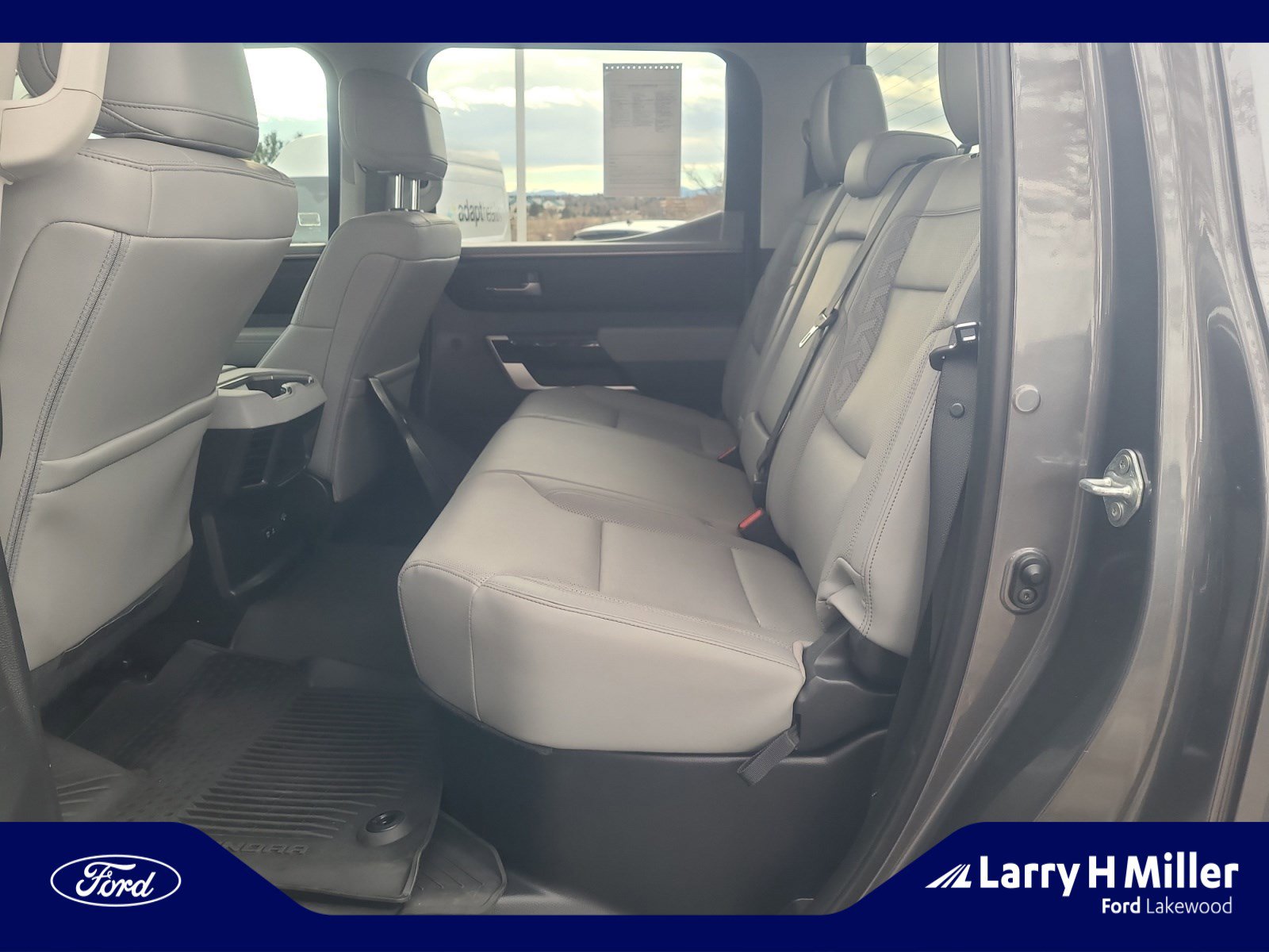 Used 2023 Toyota Tundra Limited w/ Power Package image 17