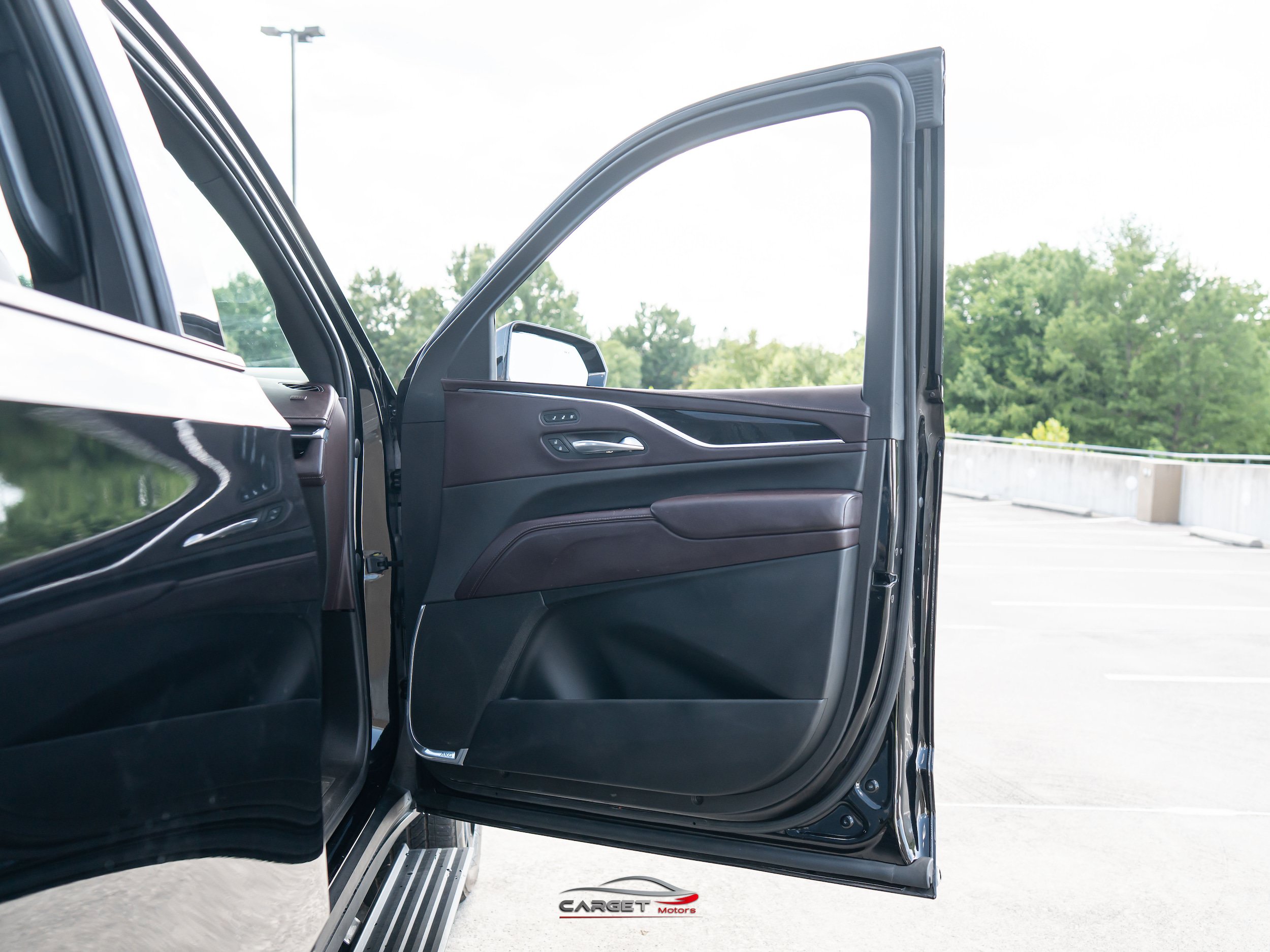 Used 2021 Cadillac Escalade ESV Sport Platinum AWD/4WD image 52