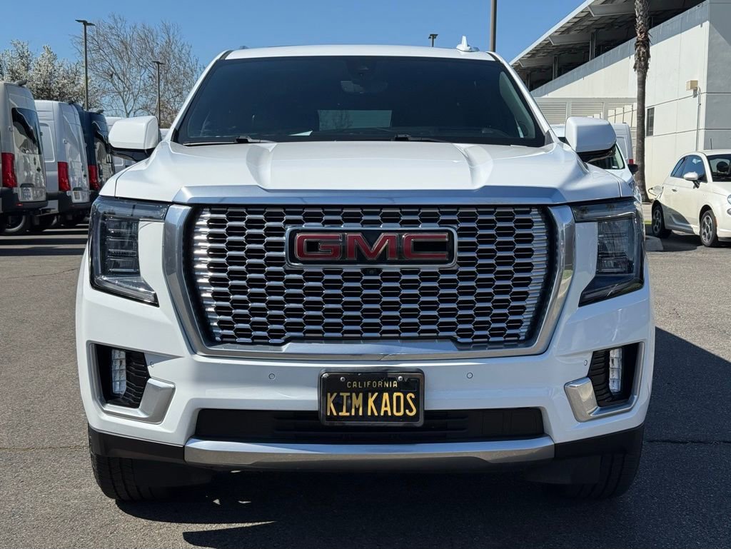 Used 2021 GMC Yukon XL Denali w/ Denali Premium Package image 19
