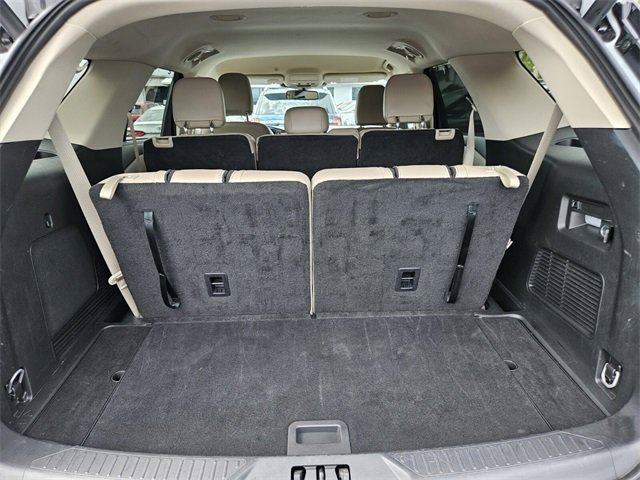 Used 2024 Ford Explorer Limited image 11