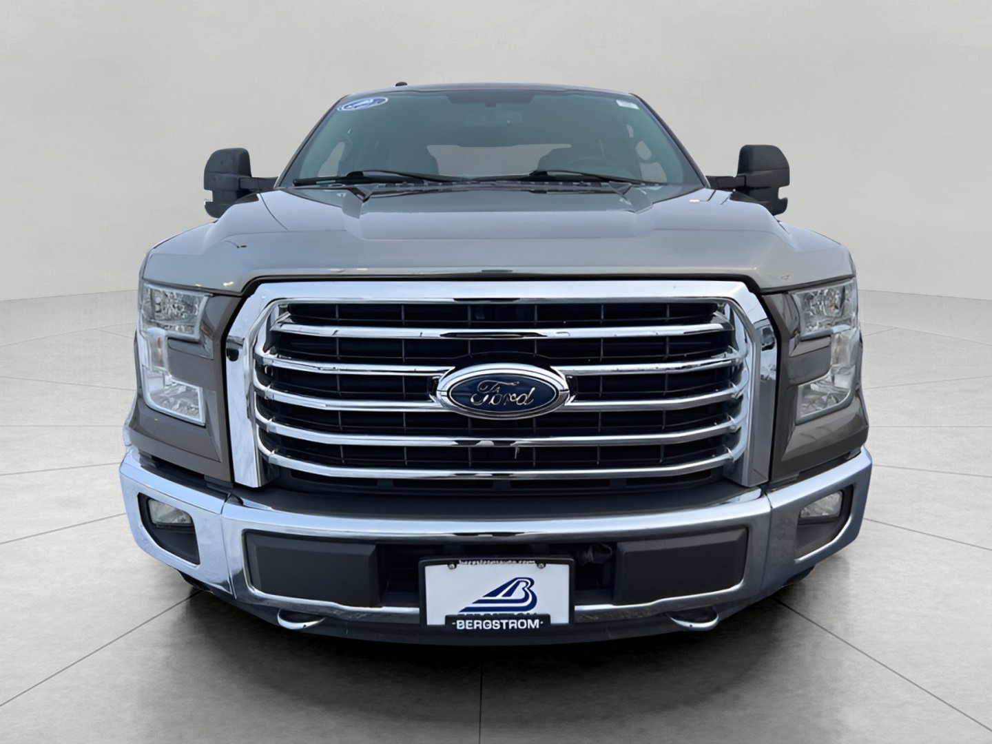 Used 2016 Ford F150 XLT w/ Equipment Group 302A Luxury image 3
