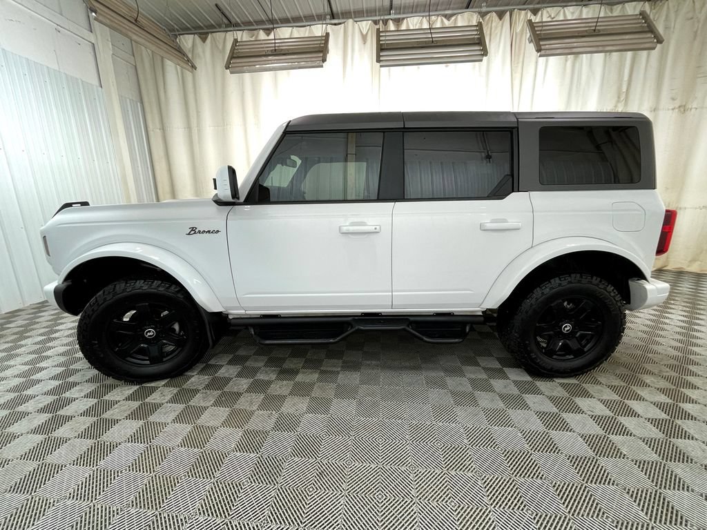 Used 2024 Ford Bronco Black Diamond AWD/4WD image 15