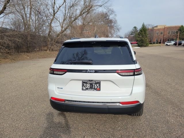 Used 2024 Jeep Grand Cherokee Limited 4xe w/ Luxury Tech Group II image 18