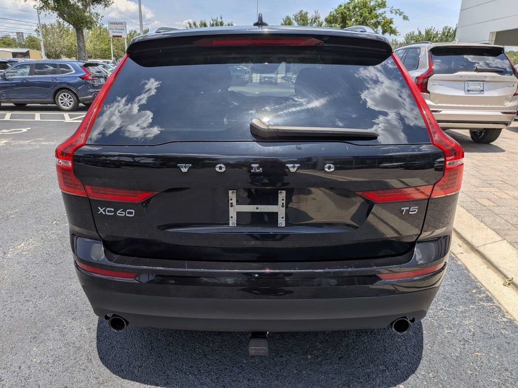Used 2019 Volvo XC60 T5 Momentum FWD image 5