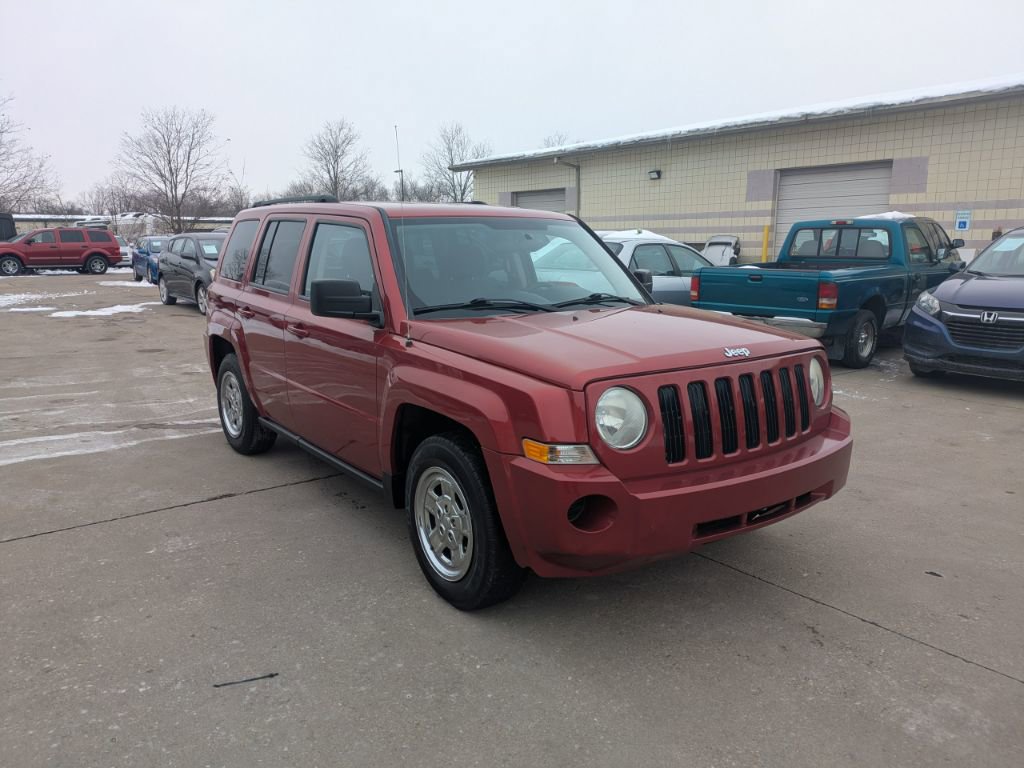 Used 2010 Jeep Patriot Sport image 3