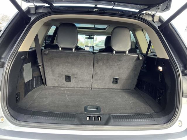 Certified 2023 Lincoln Aviator AWD w/ Premium Package image 8