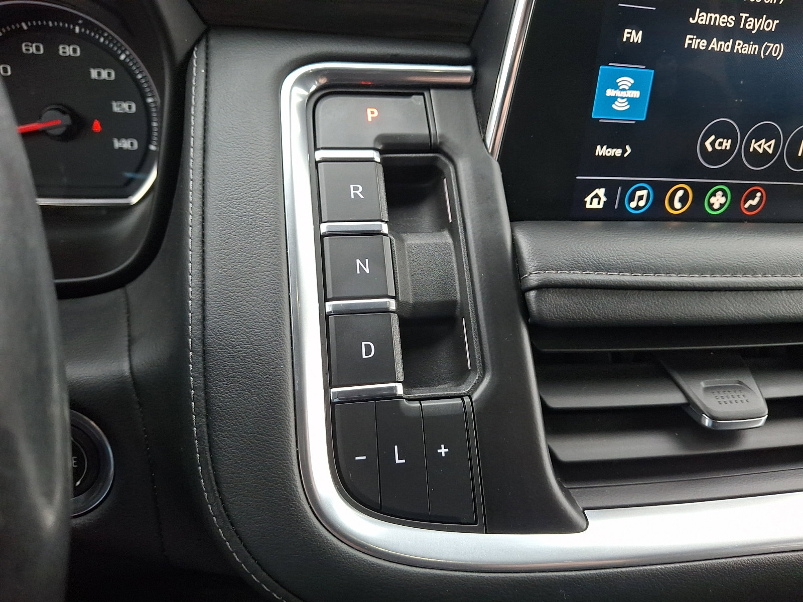 Used 2021 Chevrolet Tahoe Z71 image 15