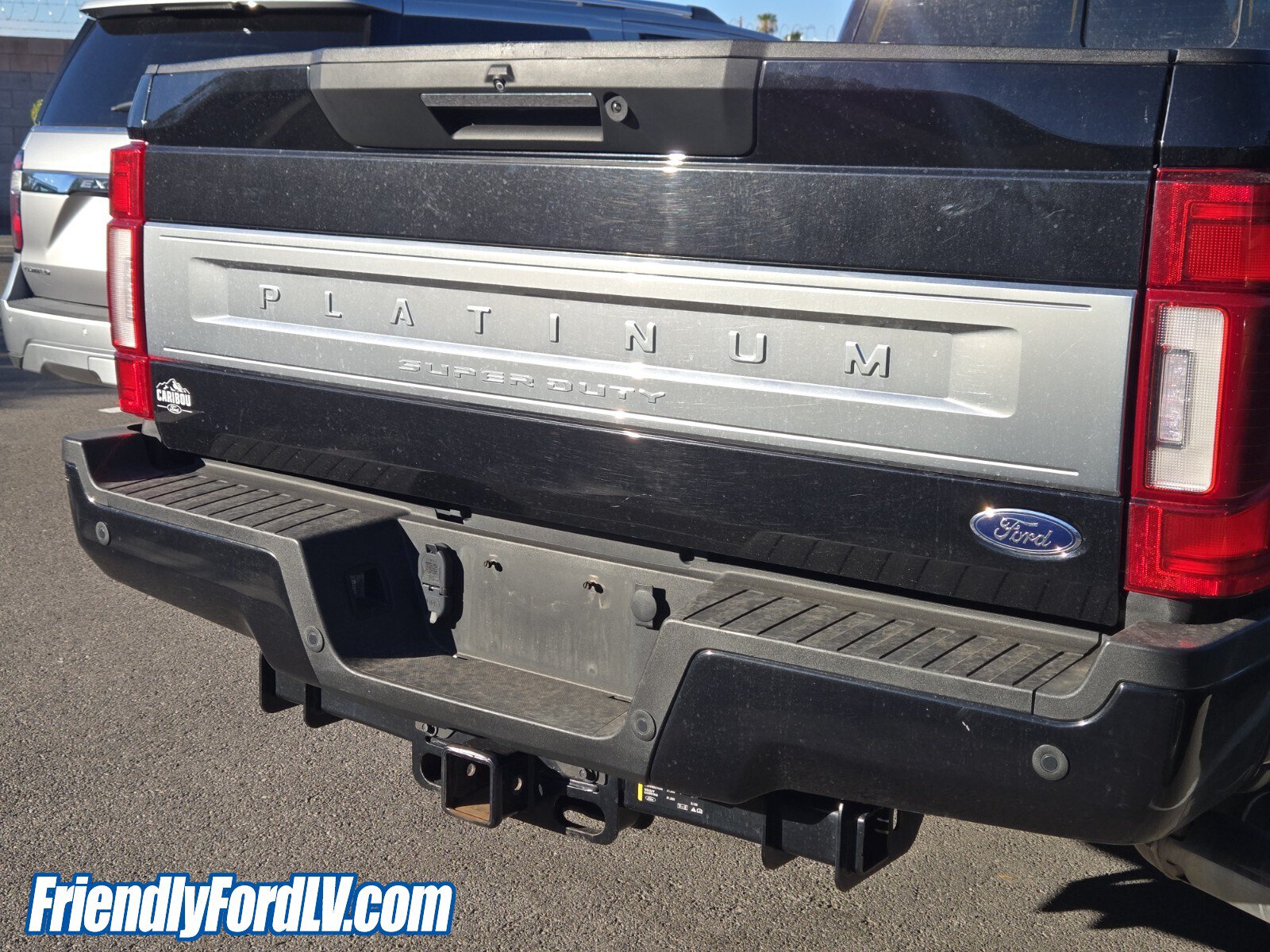 Used 2022 Ford F250 Platinum w/ FX4 Off-Road Package AWD/4WD image 4