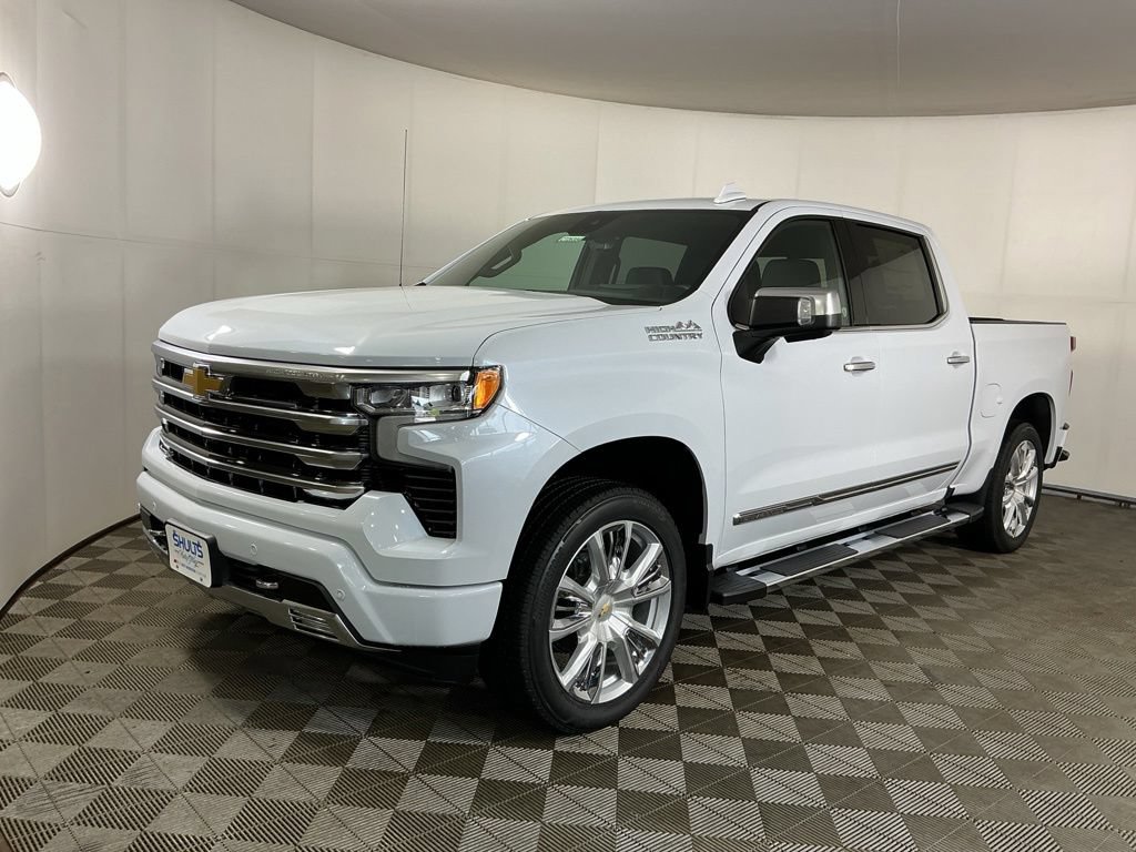 New 2026 Chevrolet Silverado 1500 High Country w/ Technology Package AWD/4WD image 3