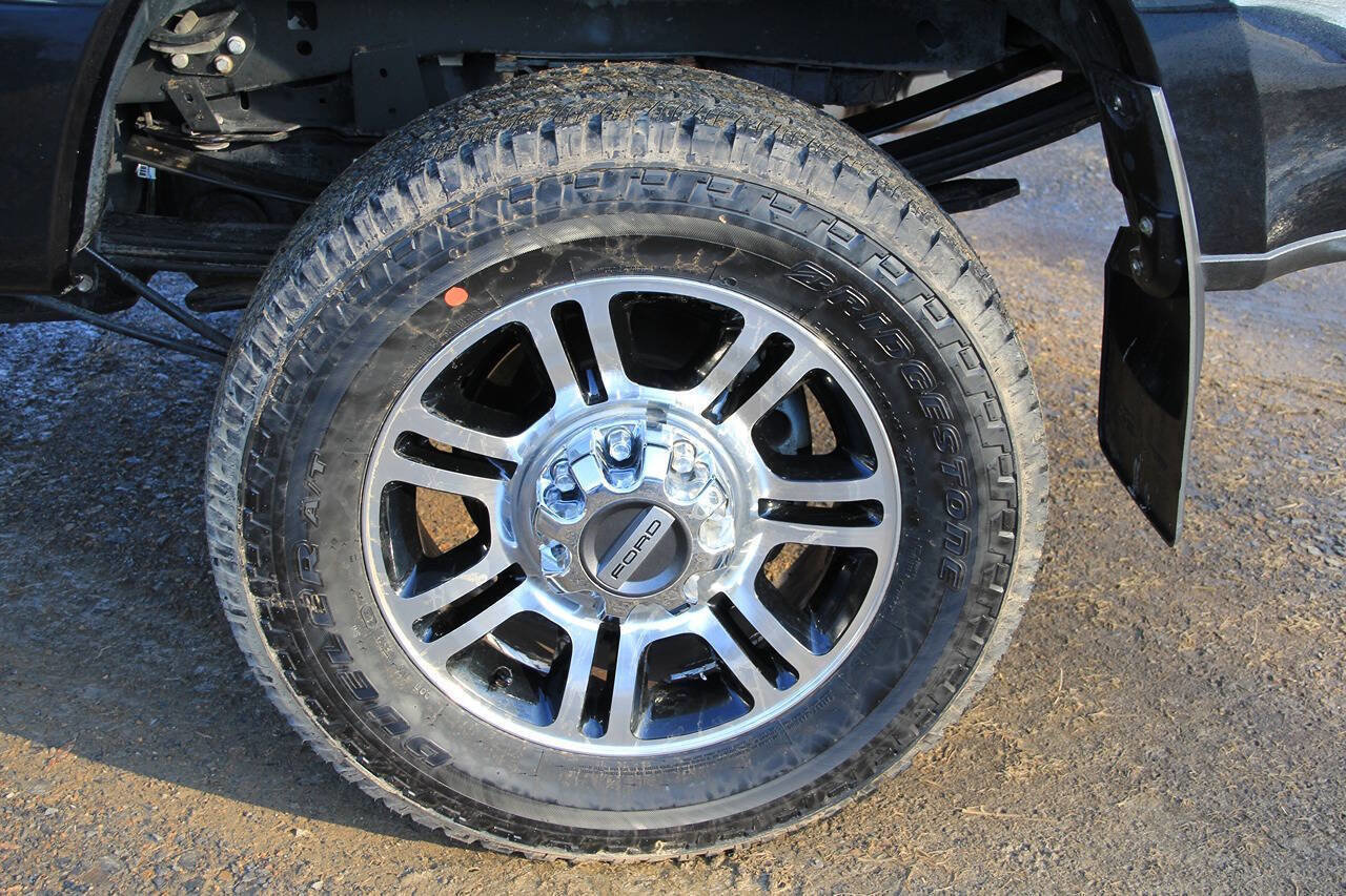 Used 2019 Ford F350 Platinum w/ Platinum Ultimate Package image 5