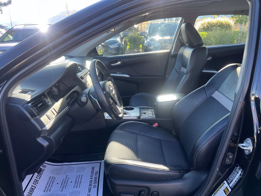 Used 2012 Toyota Camry SE FWD image 24