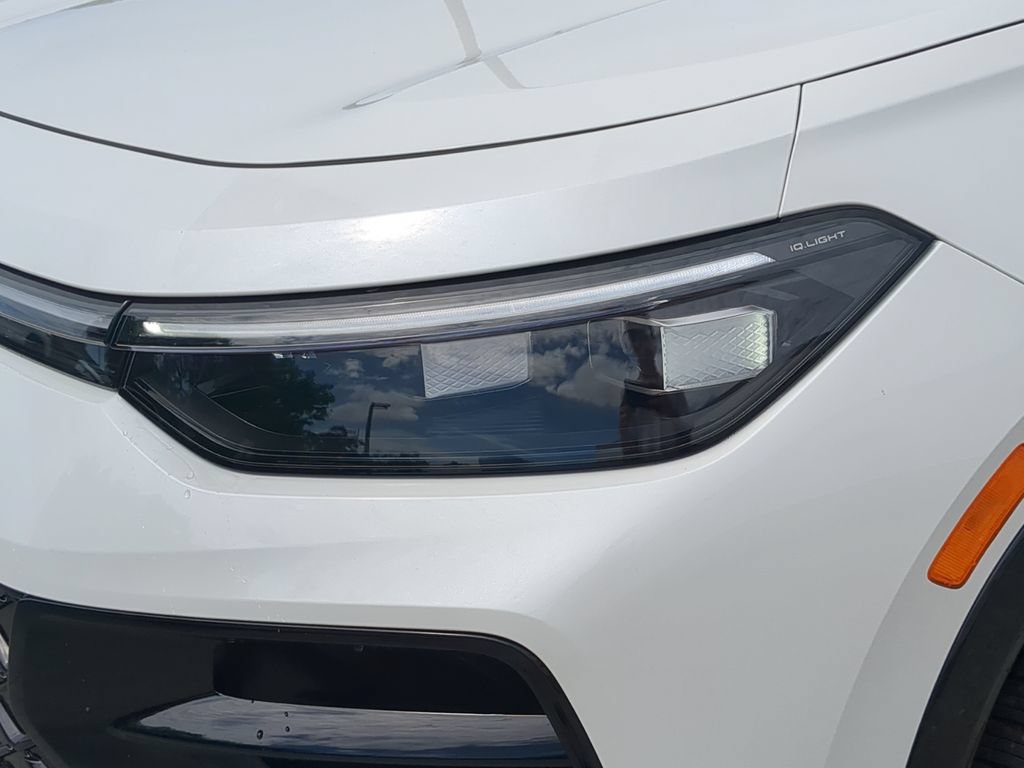 New 2026 Volkswagen Tiguan SEL R-Line AWD/4WD image 6