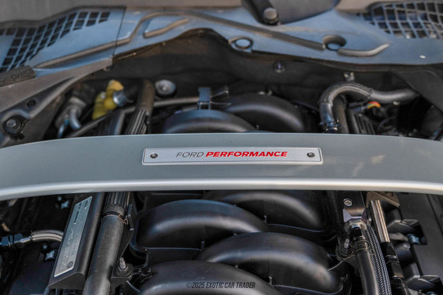 Used 2020 Ford Mustang Shelby GT350 w/ Technology Package image 19