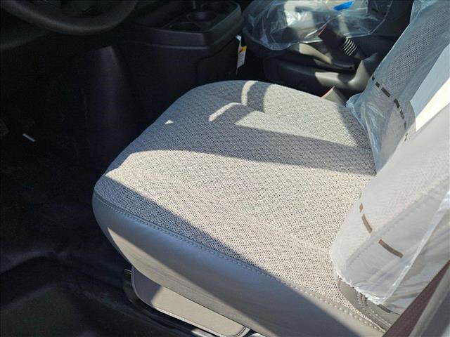 New 2025 Chevrolet Express 2500 w/ Driver Convenience Package image 4
