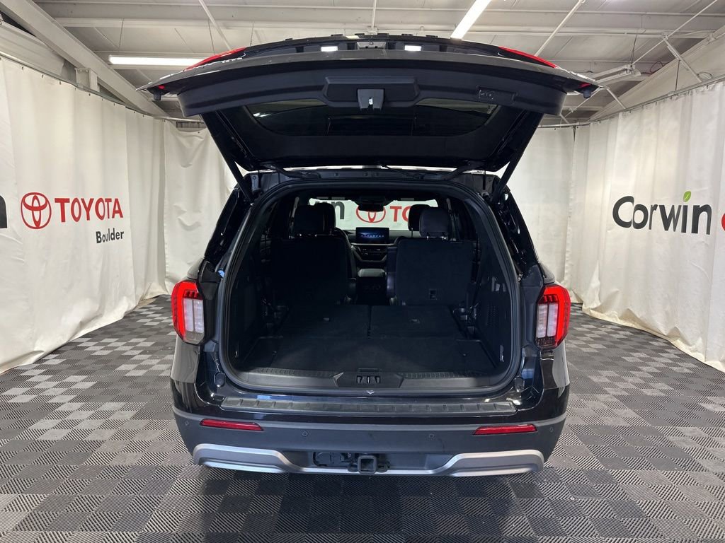 Used 2025 Ford Explorer Platinum w/ LUX Leather Package AWD/4WD image 15