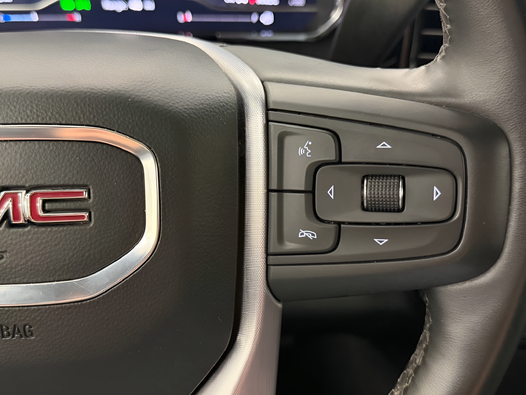 Used 2025 GMC Sierra 1500 SLT AWD/4WD image 20