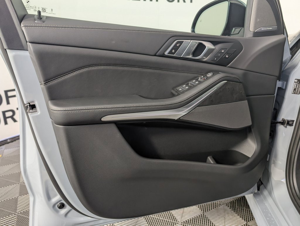 New 2026 BMW X5 xDrive40i image 16