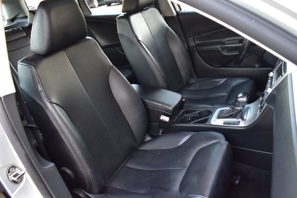 Used 2009 Volkswagen Passat Komfort FWD image 18