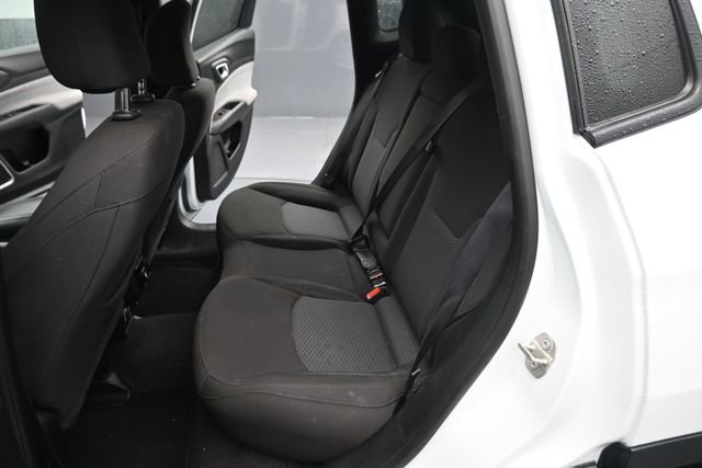Used 2023 Jeep Compass Sport AWD/4WD image 11