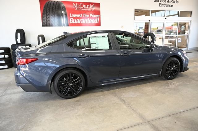 New 2026 Toyota Camry SE FWD image 5