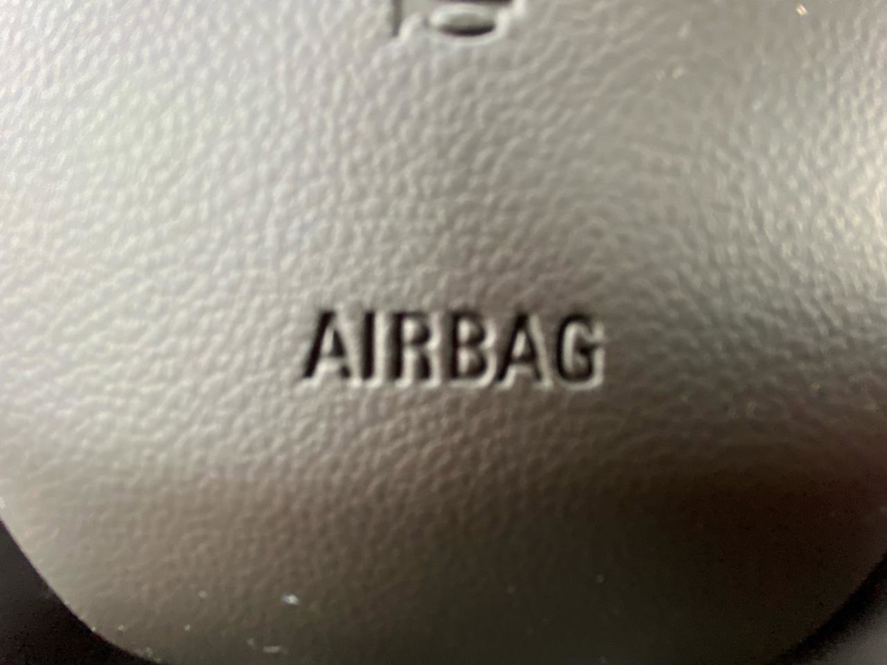 Used 2022 Chevrolet Suburban LT w/ Luxury Package image 32