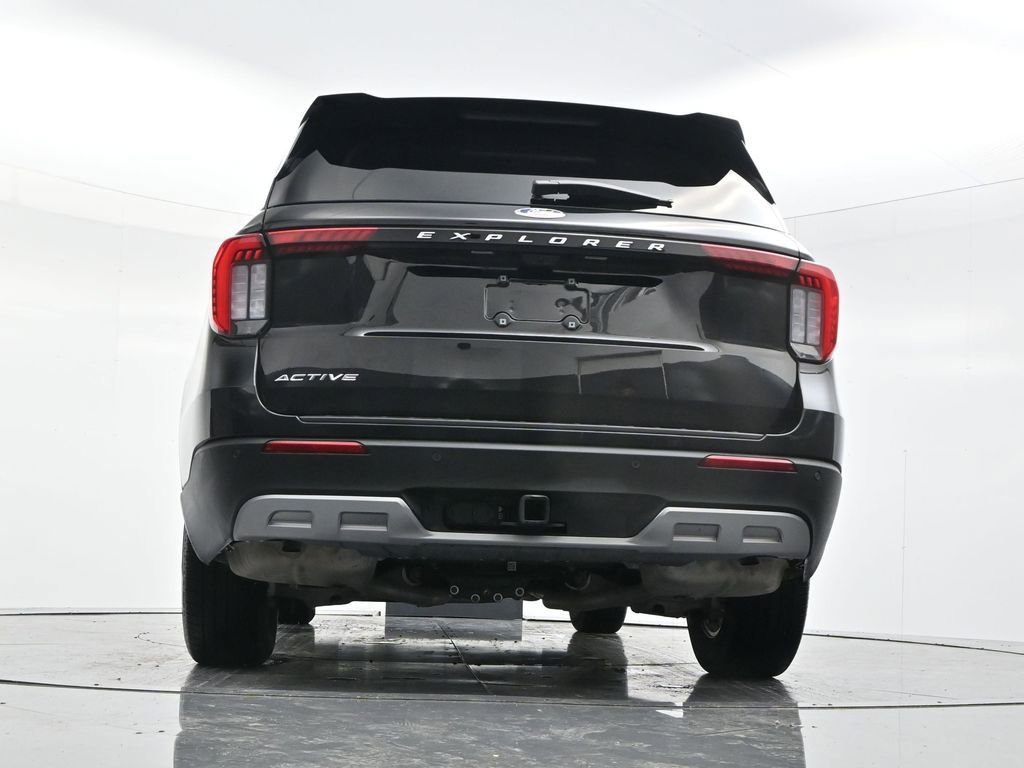 Used 2025 Ford Explorer Active w/ Active Comfort Package RWD image 55