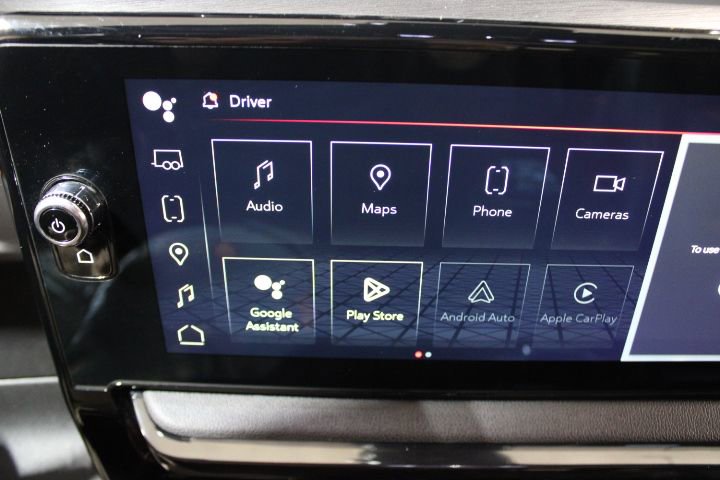 Used 2024 GMC Sierra 2500 AT4 w/ AT4 Premium Plus Package image 4