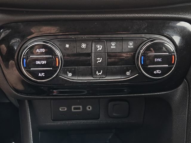 Used 2020 Buick Encore GX Select w/ Sport Touring Package image 19