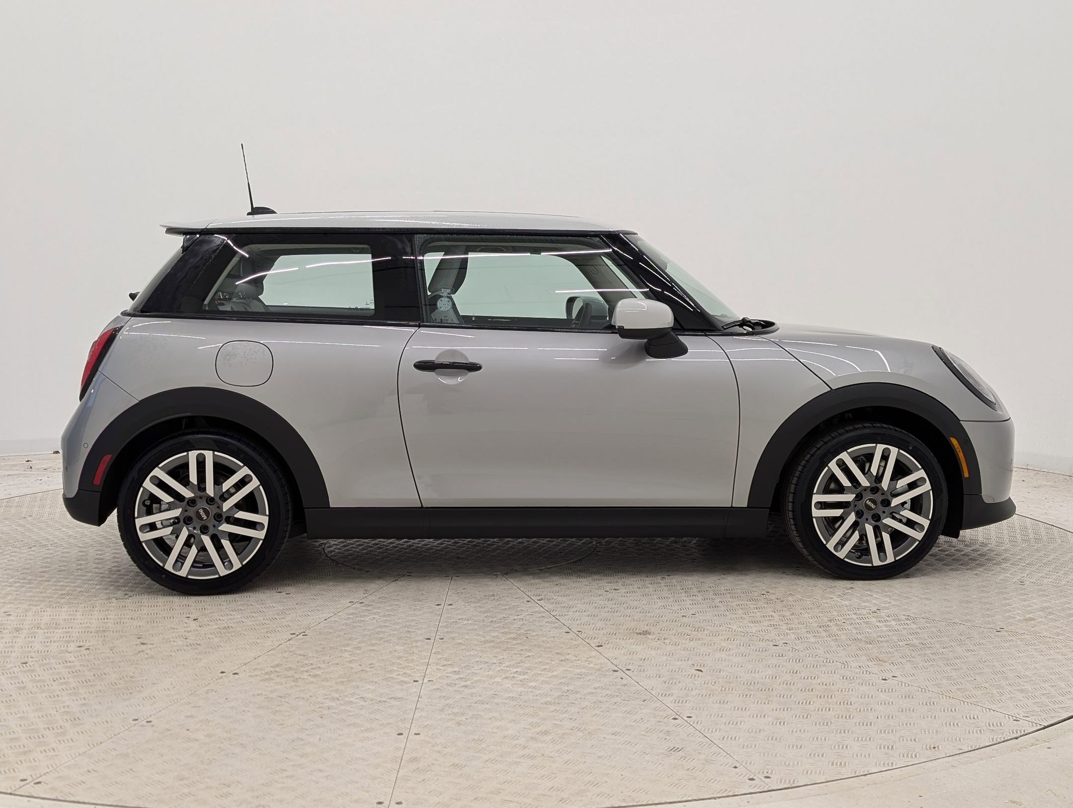 New 2026 MINI Cooper S image 8