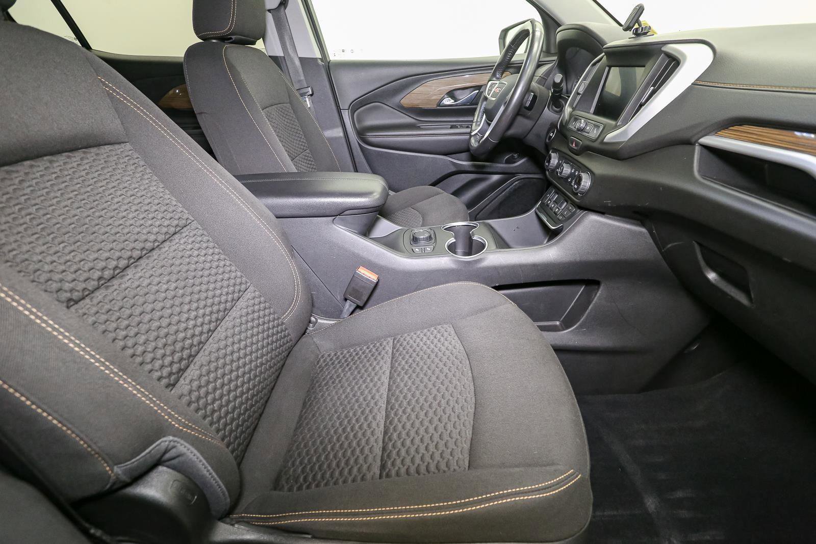 Used 2021 GMC Terrain SLE w/ Driver Convenience Package image 22