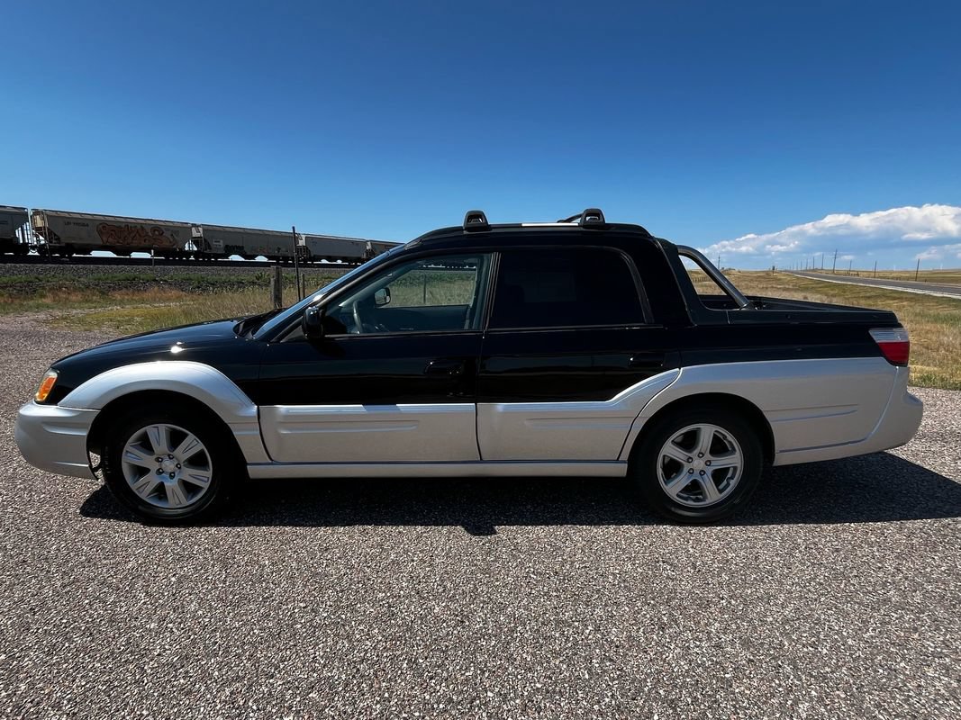 Used 2003 Subaru Baja AWD/4WD image 2