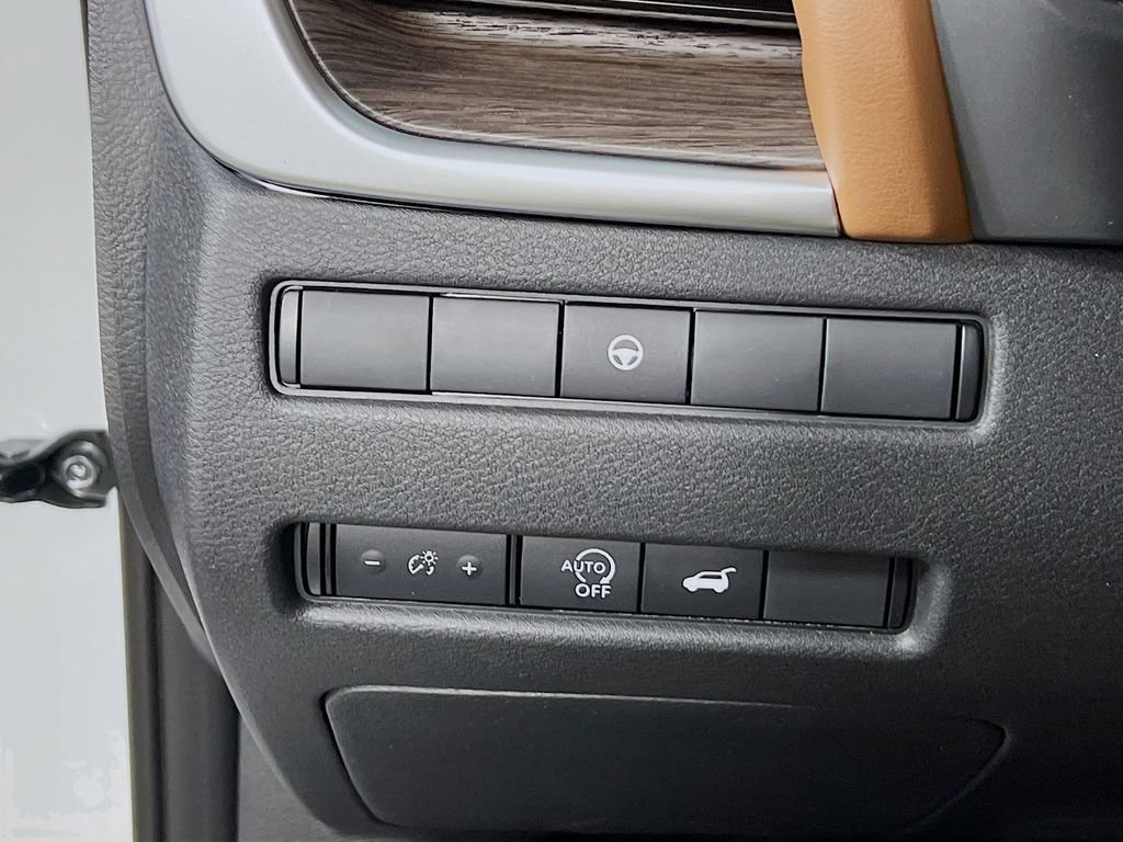 New 2026 Nissan Rogue Platinum AWD/4WD image 9