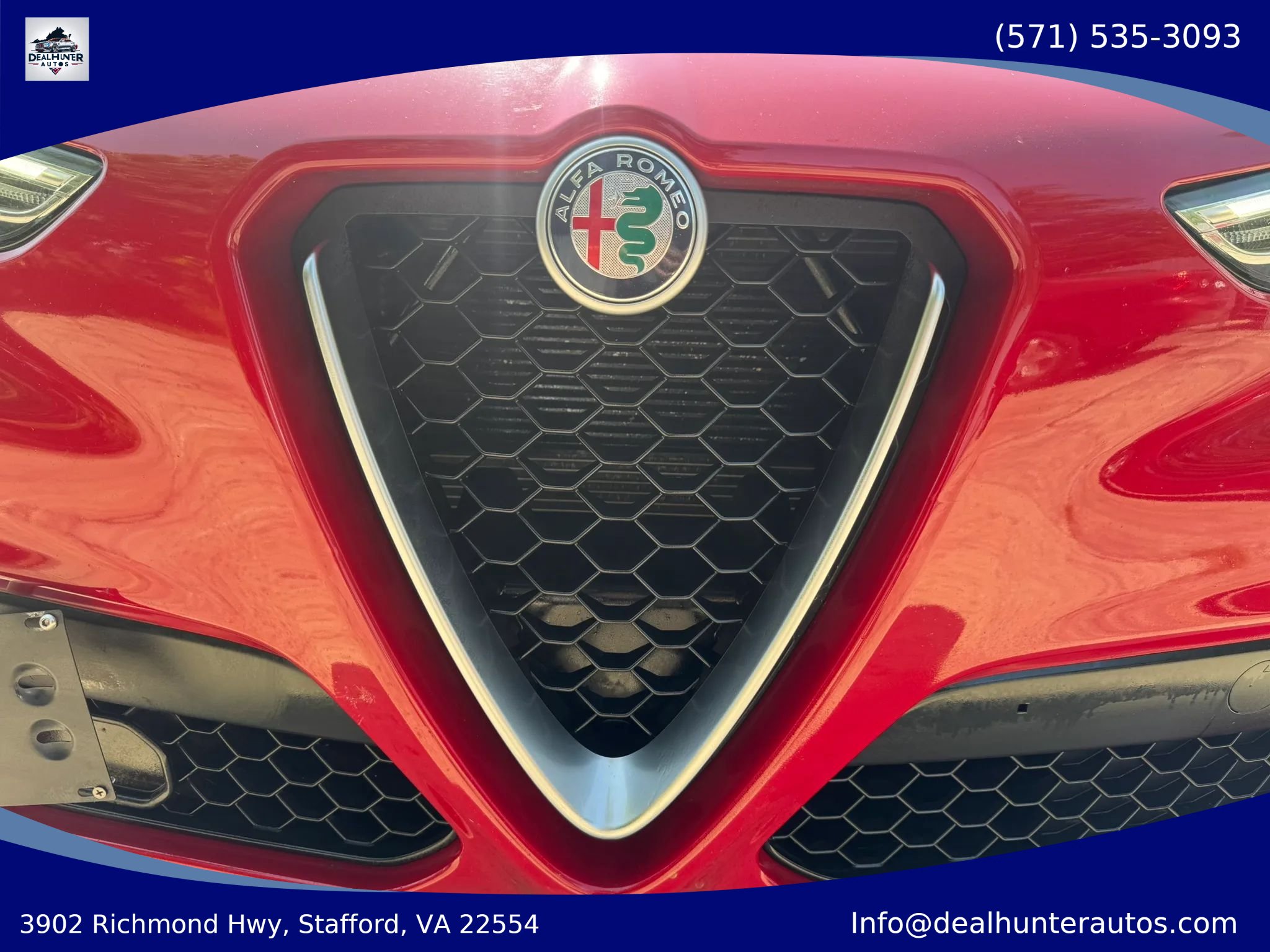 Used 2018 Alfa Romeo Stelvio Sport w/ Quick Order Package 22J Sport AWD/4WD image 11